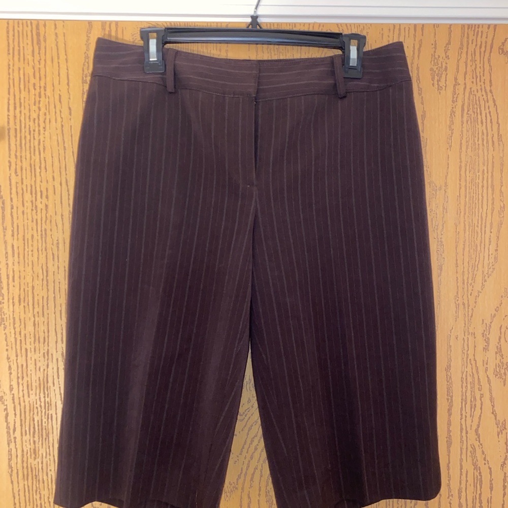 Apt. 9 Women's Brown Pinstripe Capris
